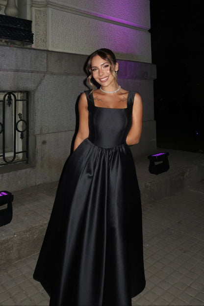 Aloe Black Dress